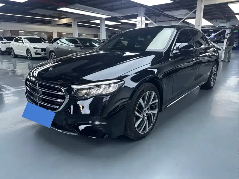 Mercedes-Benz E-Class, 2025