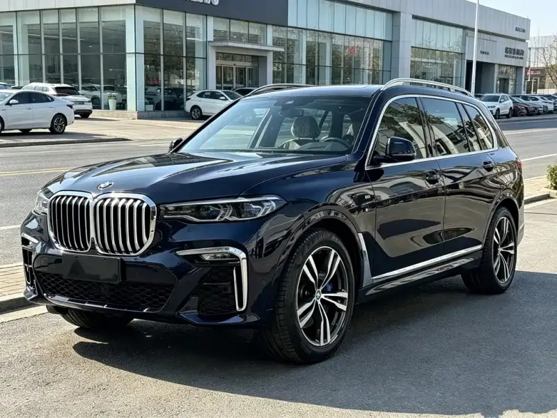 BMW X7, 2021