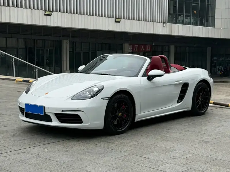 Porsche 718, 2023