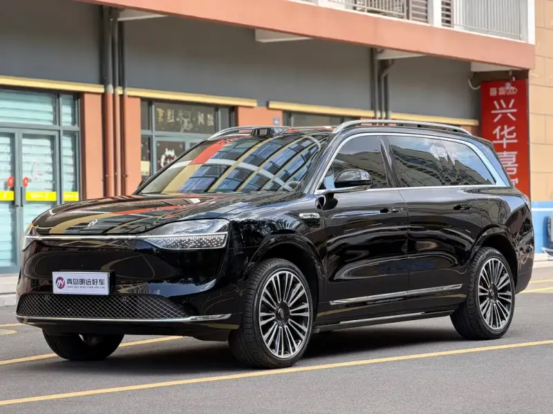 AITO M9, 2025
