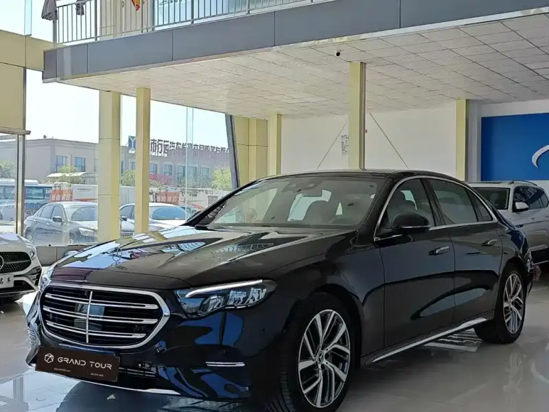 Mercedes-Benz E-Class, 2026