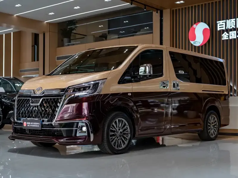 Toyota Hiace, 2025