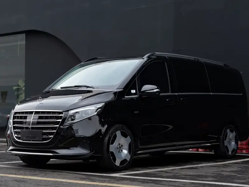 Mercedes-Benz V-Class, 2024