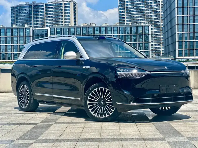 AITO M9, 2025