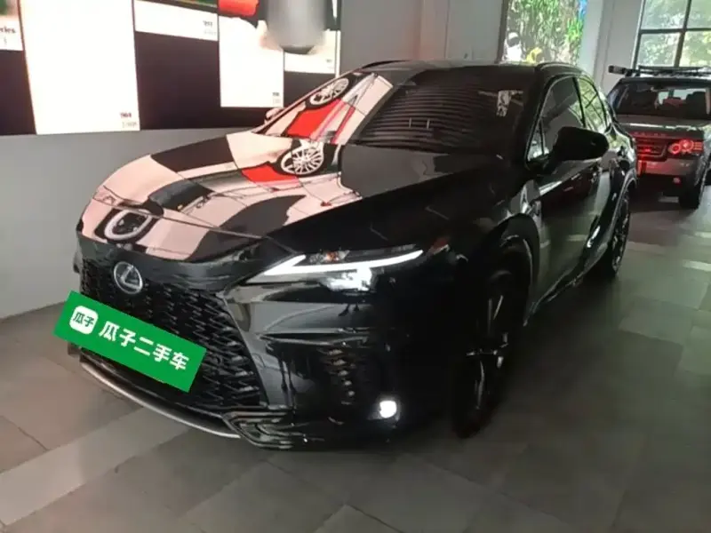 Lexus RX, 2025