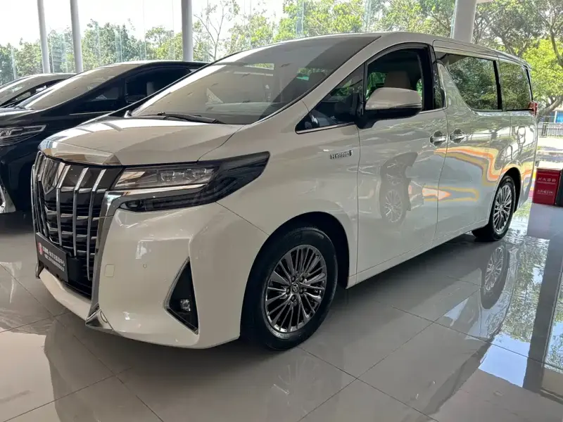 Toyota Alphard, 2021