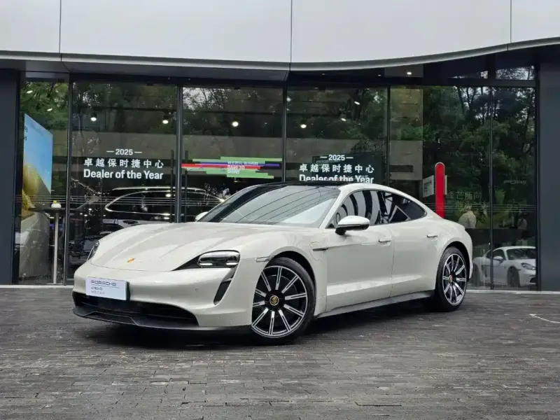 Porsche Taycan, 2024