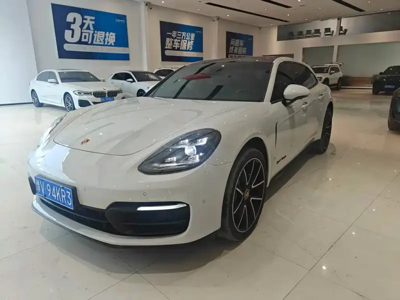 Porsche Panamera, 2021