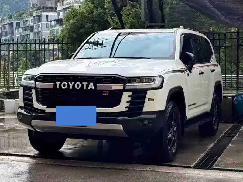 Toyota Land Cruiser, 2024
