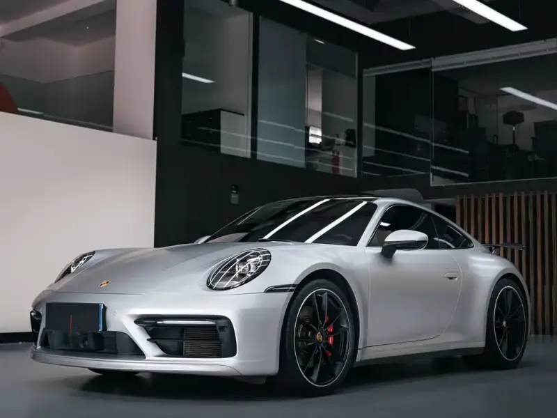 Porsche 911, 2021