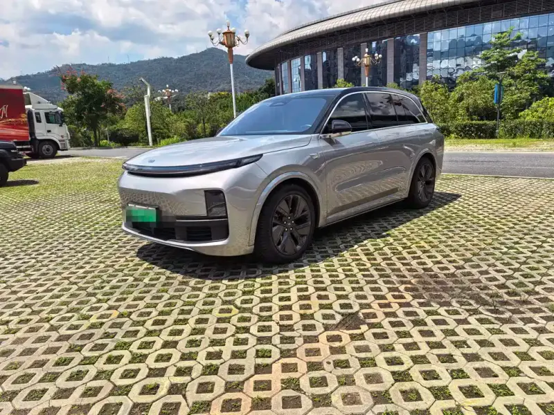 Li Auto Li L8, 2023