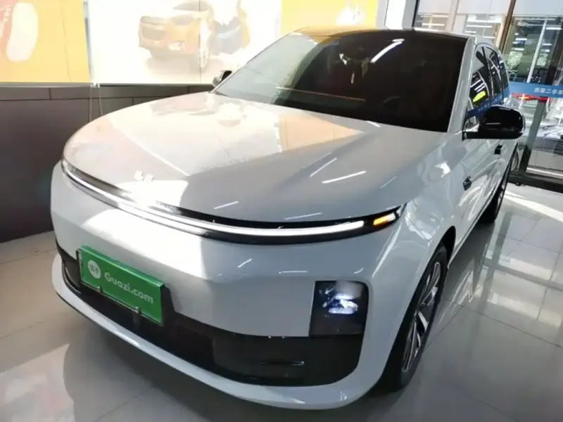 Li Auto Li L6, 2025