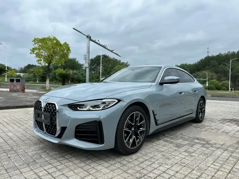 BMW 4 Series, 2022