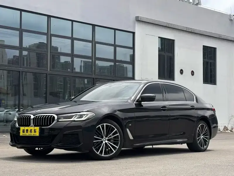 BMW 5 Series, 2022