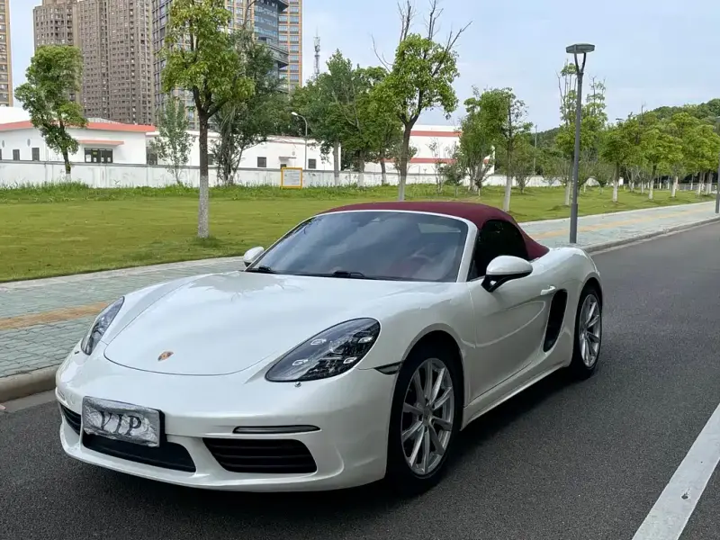 Porsche 718, 2017