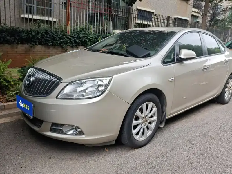 Buick Excelle, 2012