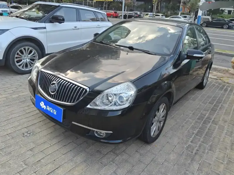 Buick Excelle, 2012