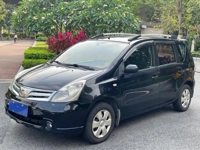 Nissan Livina, 2012