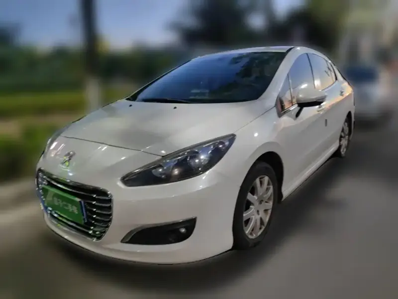 Peugeot 308, 2015