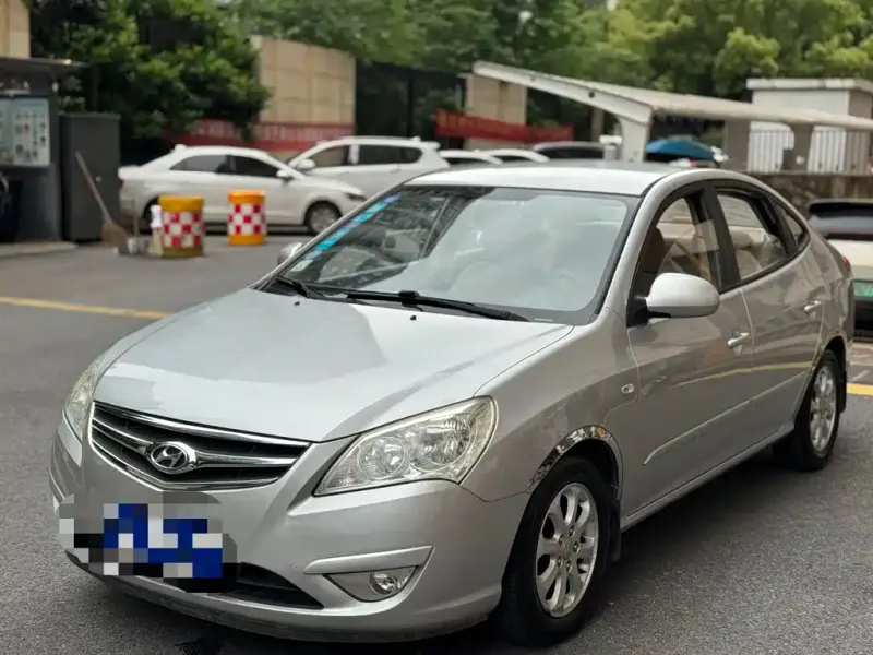 Hyundai Elantra, 2008