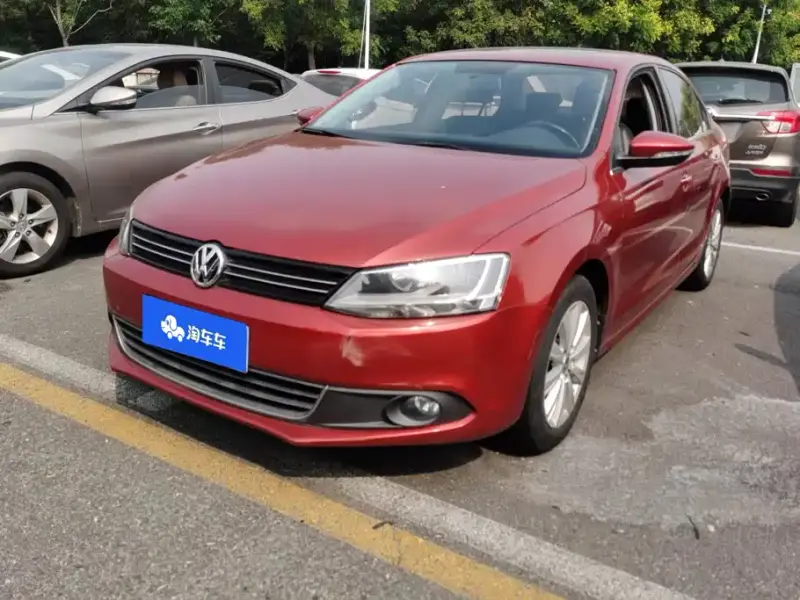 Volkswagen Sagitar, 2013