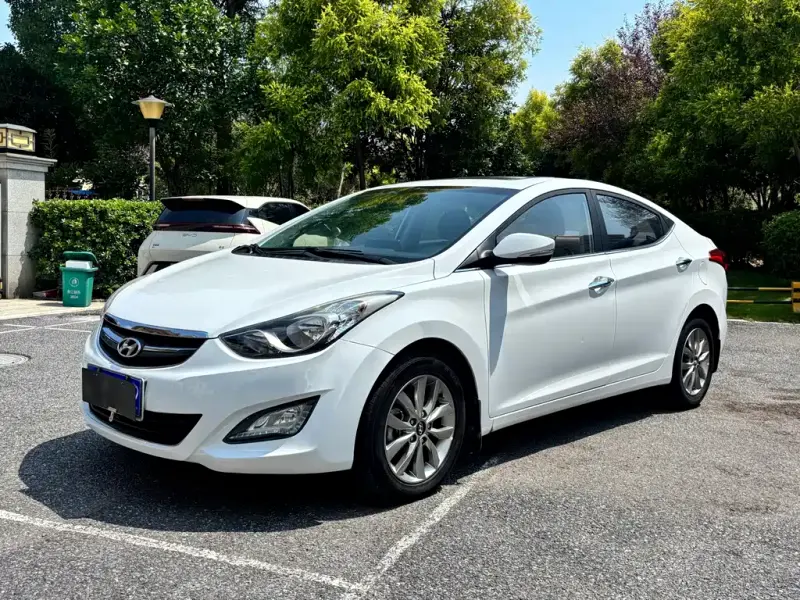 Hyundai Elantra Langdong, 2016