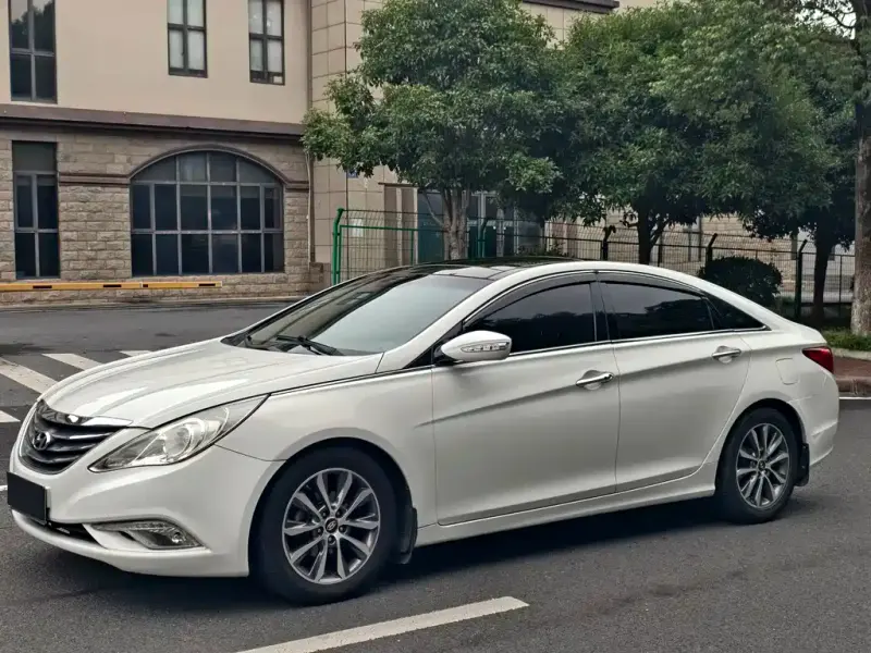 Hyundai Sonata, 2014