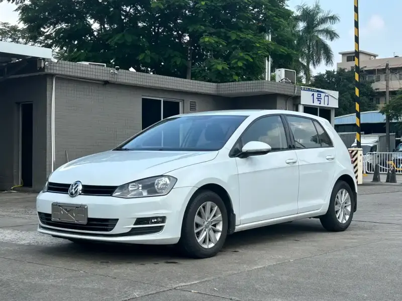 Volkswagen Golf, 2014