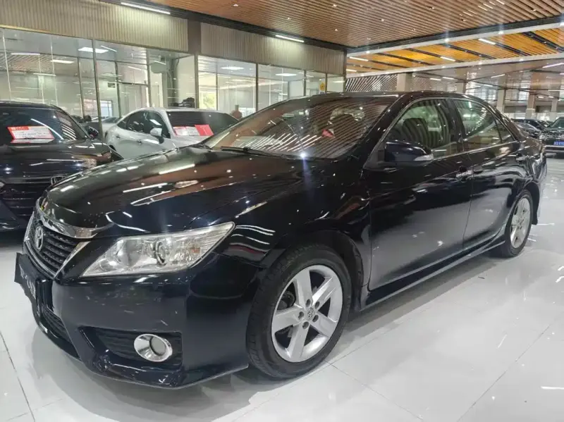 Toyota Camry, 2012