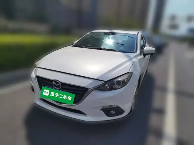Mazda 3 Axela, 2014
