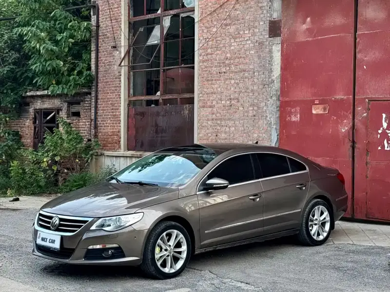 Volkswagen CC Volkswagen CC 2012 2.0TSI Supreme Type, 2013 — фото 1