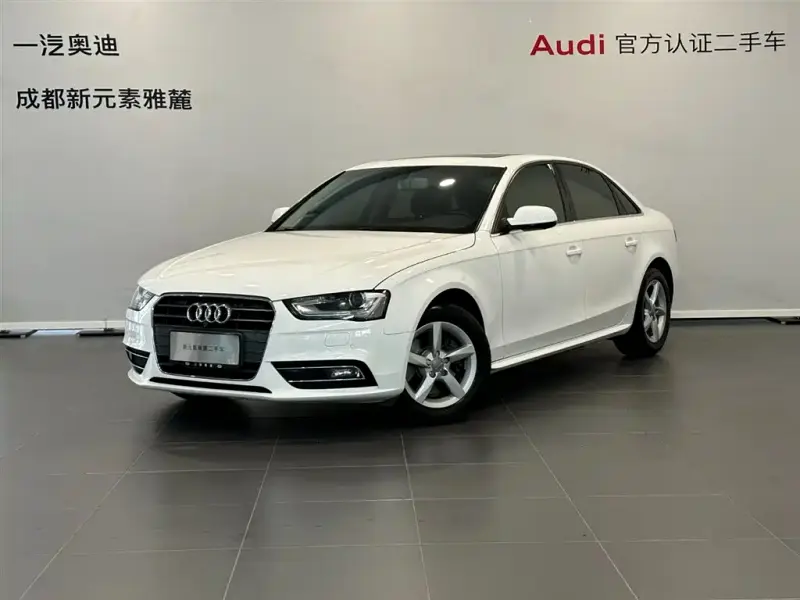 Audi A4L, 2013
