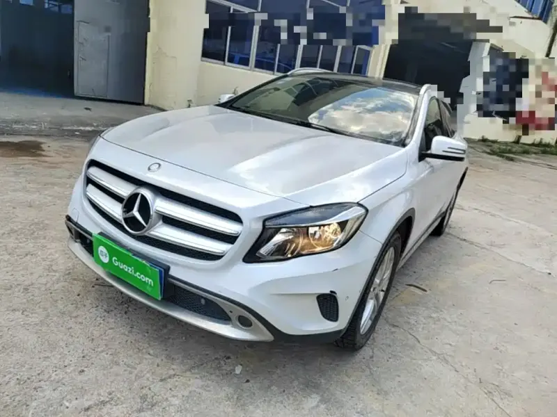 Mercedes-Benz GLA, 2016
