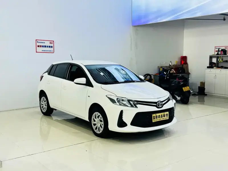 Toyota Vios FS, 2021