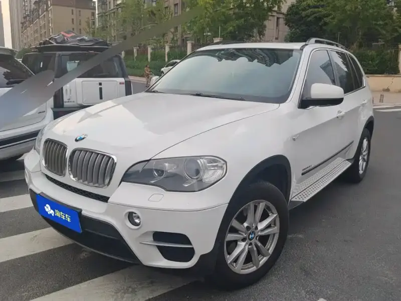 BMW X5 (Import), 2013