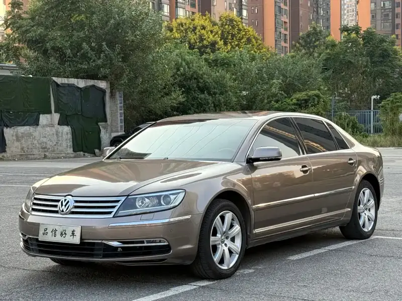 Volkswagen Phaeton, 2011