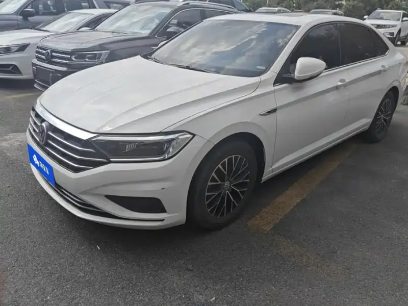 Volkswagen Sagitar, 2020