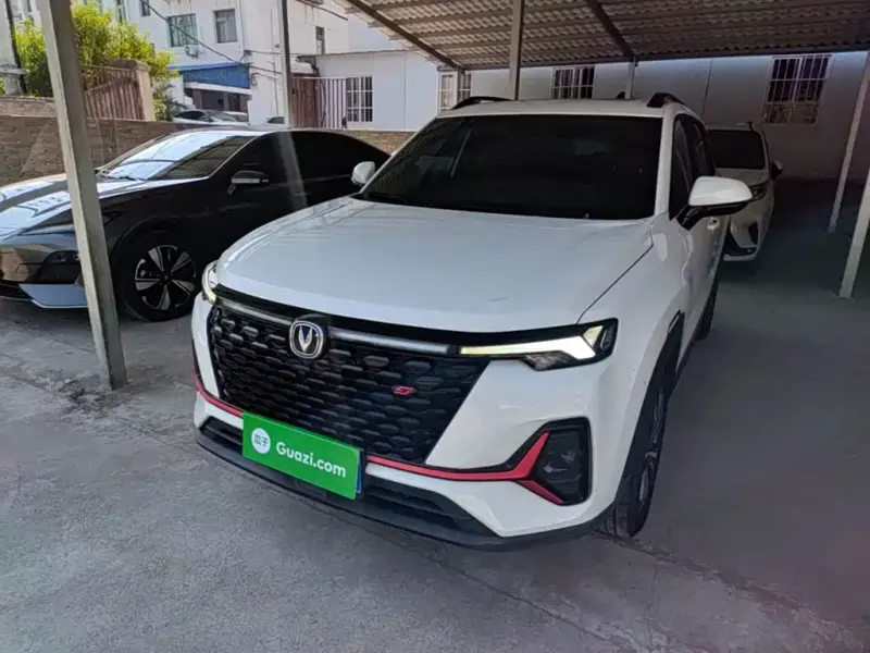 Changan CS35PLUS Changan CS35PLUS 2022 Blue Whale NE 1.4T DCT Luxury Type, 2022 — фото 1