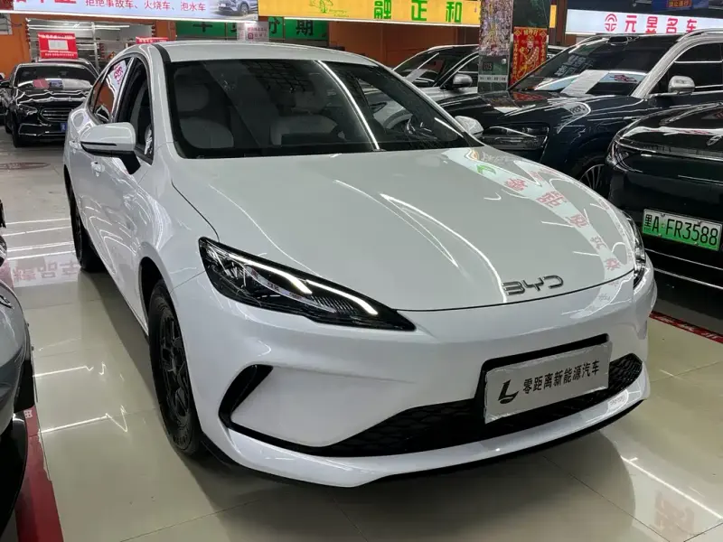 BYD Seal 05 DM-i, 2025