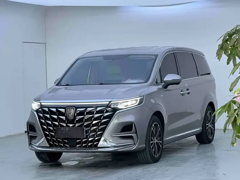 Roewe iMAX8, 2023