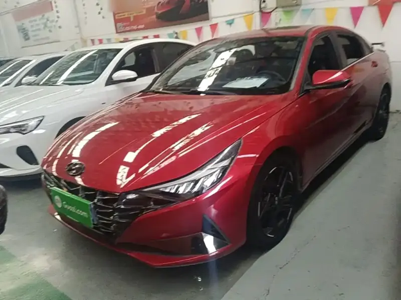 Hyundai Elantra, 2023
