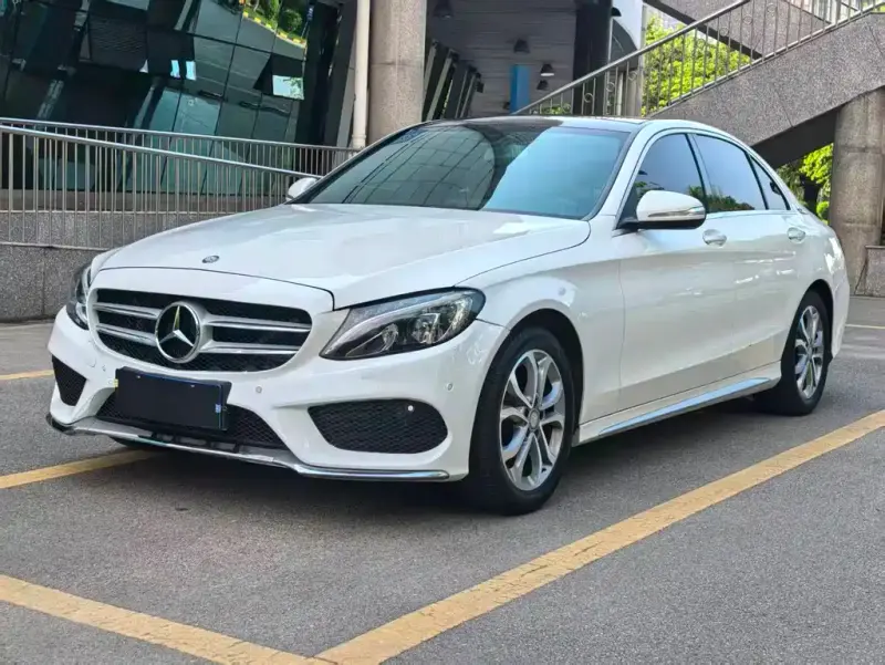 Mercedes-Benz C-Class, 2015