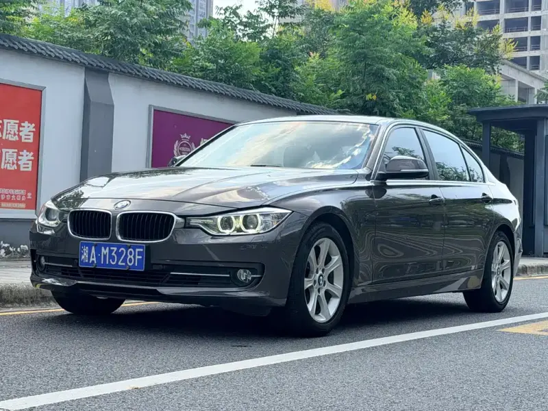 BMW 3 Series, 2016