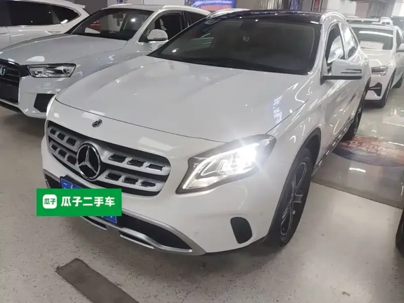 Mercedes-Benz GLA, 2019
