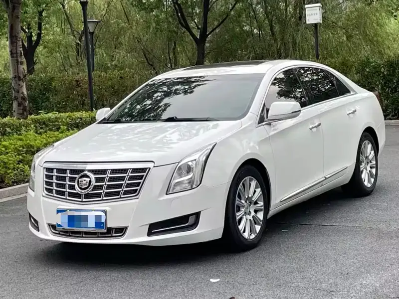 Cadillac XTS, 2015