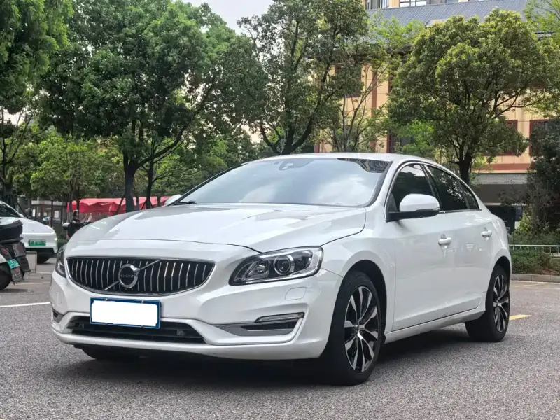 Volvo S60, 2020