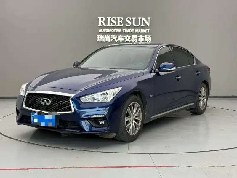 Infiniti Q50L, 2020