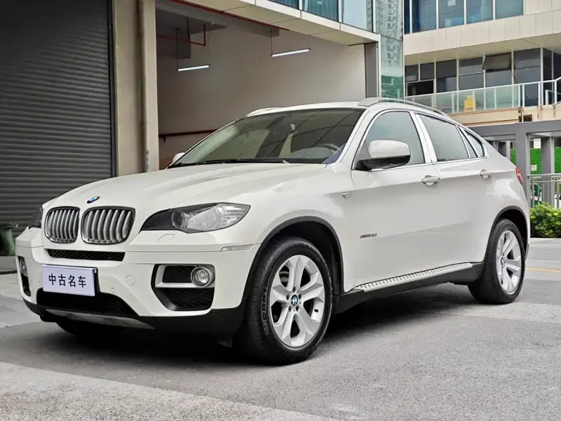 BMW X6, 2013