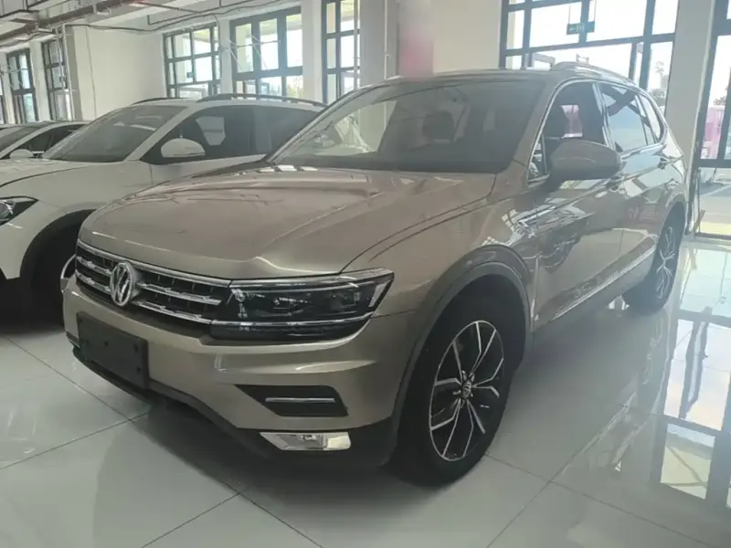 Volkswagen Tiguan L, 2018