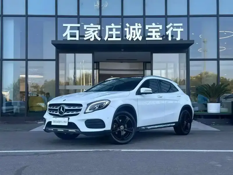 Mercedes-Benz GLA, 2019
